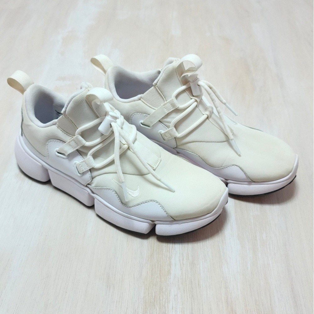 Nike Pocketknife DM Triple White Mens Running Sneakers Shoes 898033100 Size 7.5